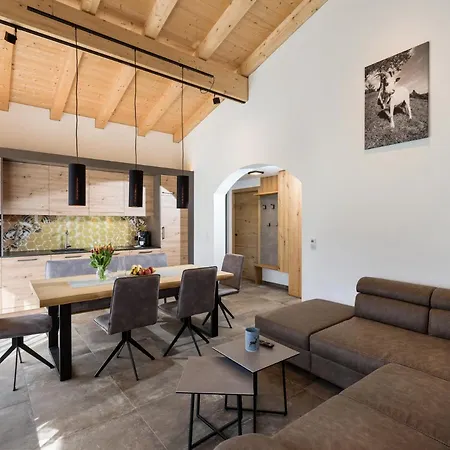 Zur Biene Ferienhaus Söll